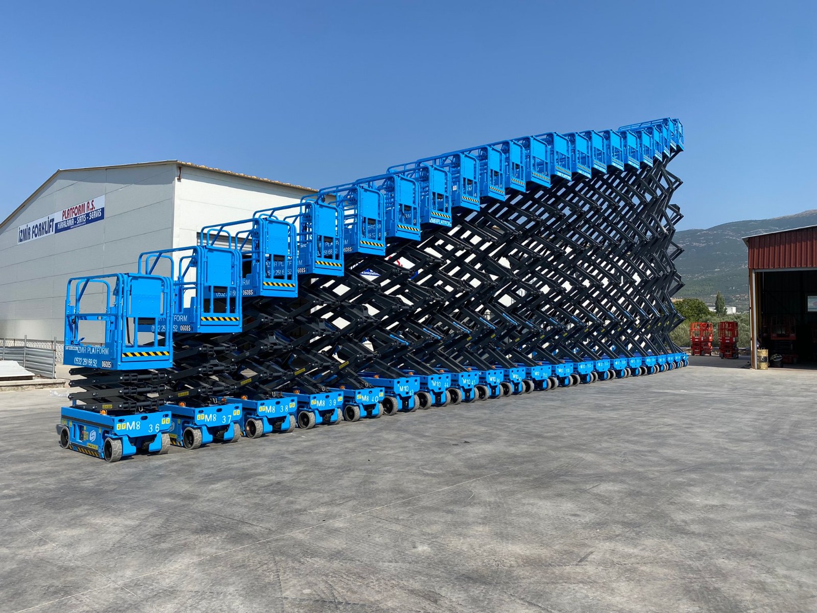 2023 MODEL SINOBOOM MARKA 45 ADET MAKASLI PLATFORM S�PAR���M�Z F�LOMUZA KATILMI�TIR.